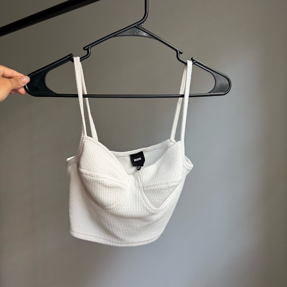 White crop top tank